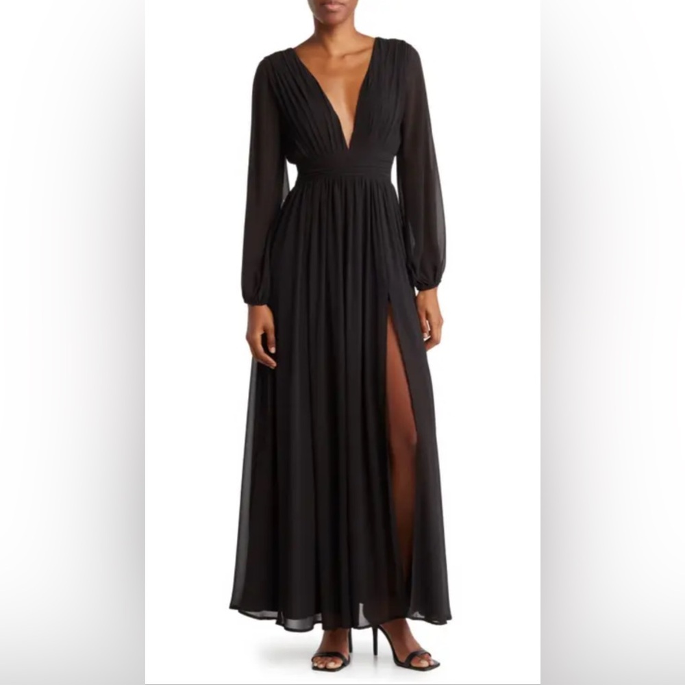 Elegant Floor Length Black Evening Gown Love x Design